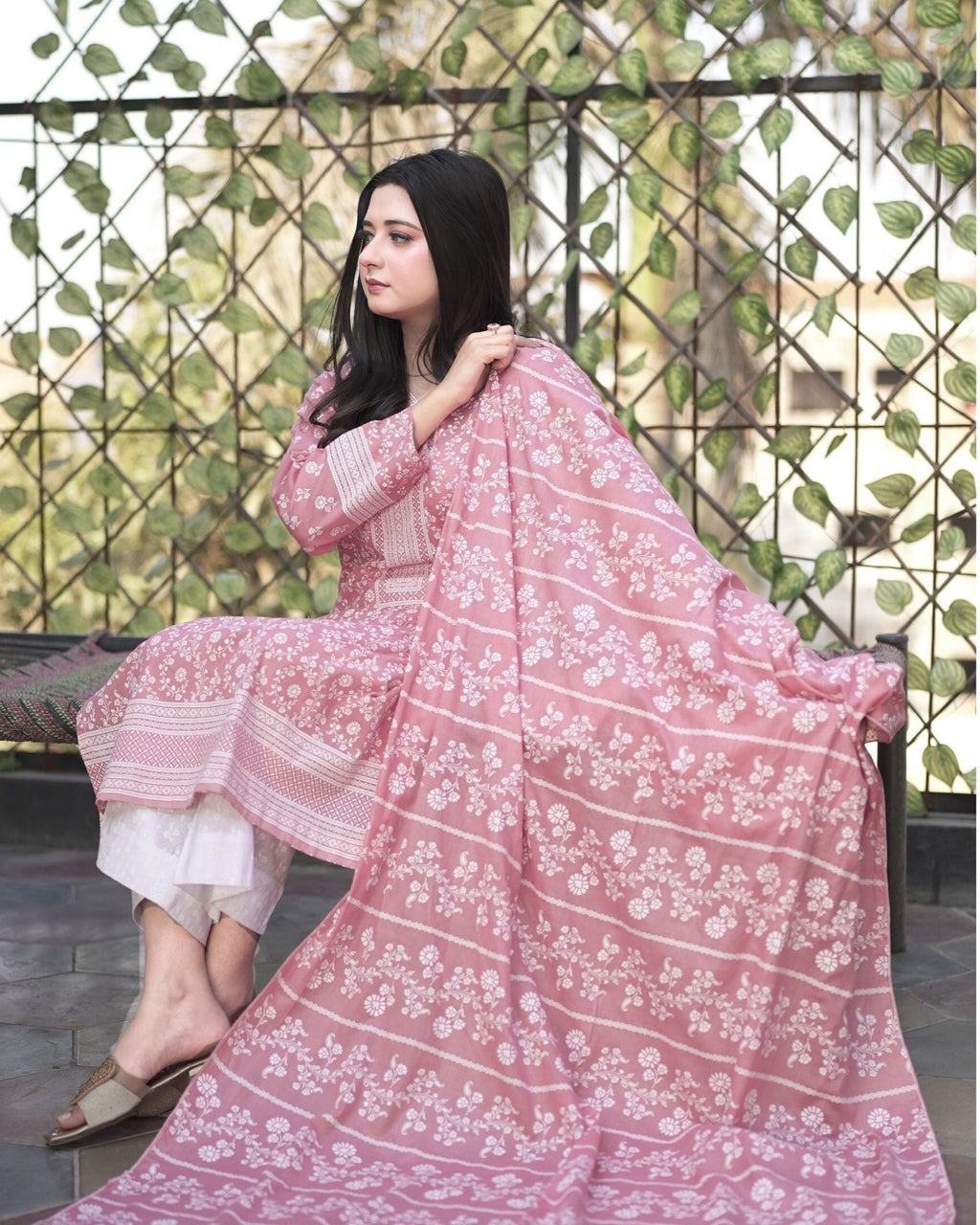 NAFEES  – Lawn 3 PCS