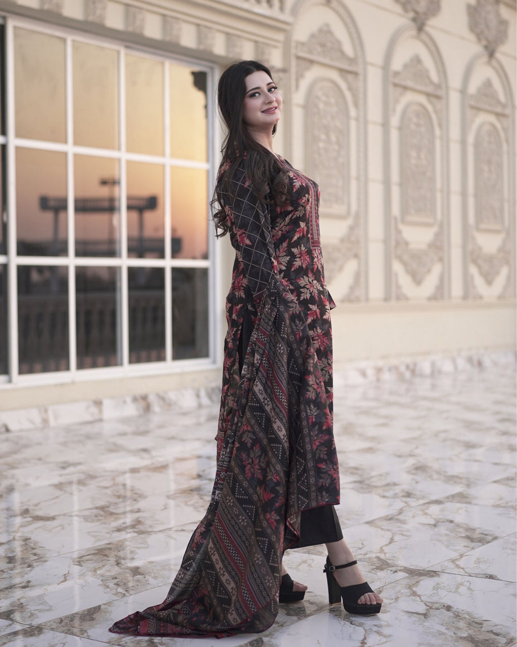 DIL AWAIZ – Lawn 3 PCS